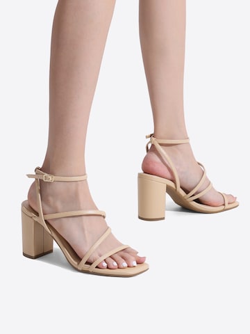 Dream Pairs Strap Sandals in Beige
