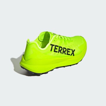Chaussure de course 'Agravic Speed' ADIDAS TERREX en vert
