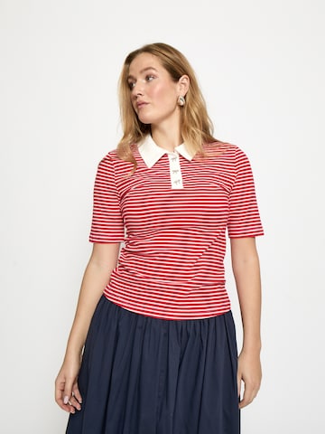 minus Koszulka 'Malle' w kolorze czerwony