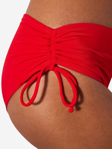 Bas de bikini Penti en rouge