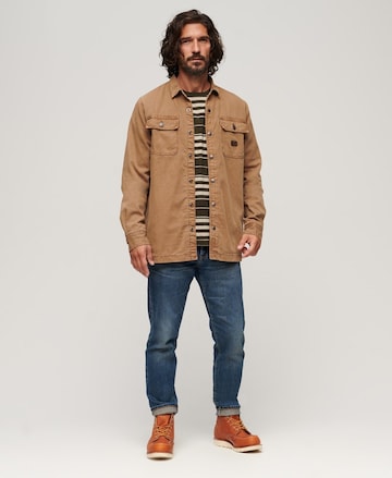 Superdry Regular Fit Jacke in Braun