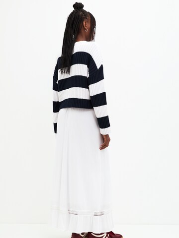 Pull&Bear Trui in Blauw