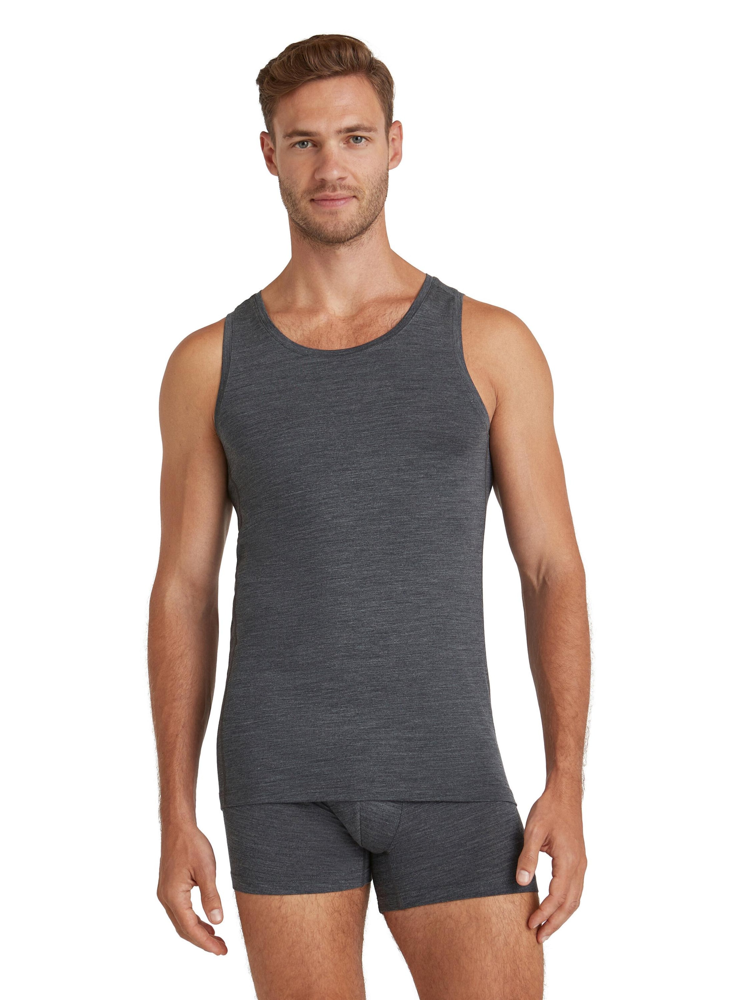 FALKE Undershirt in Grey: front