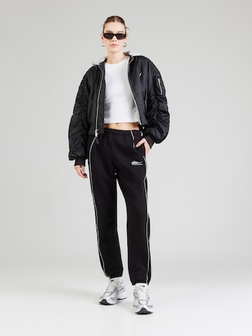 Nike Sportswear Tapered Pants 'STDO FLC' in Black