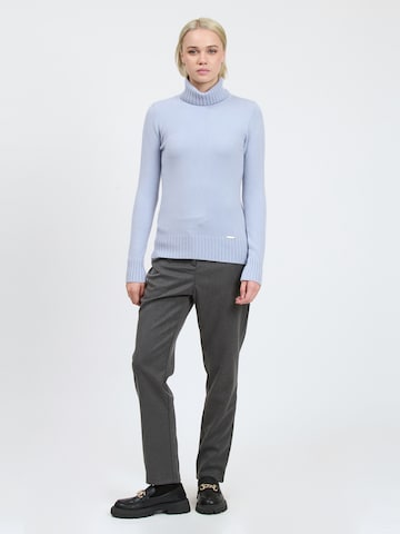 Pullover di Influencer in grigio