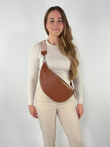 Marsupio 'VERONA' di lePelou in marrone