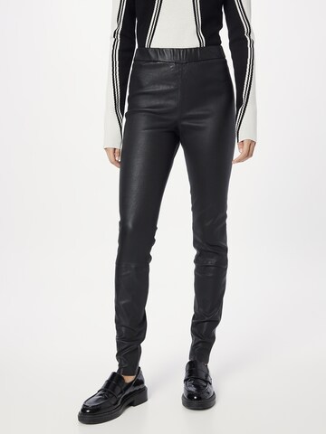 LA STRADA UNICA Skinny Pants 'LUNA' in Black: front