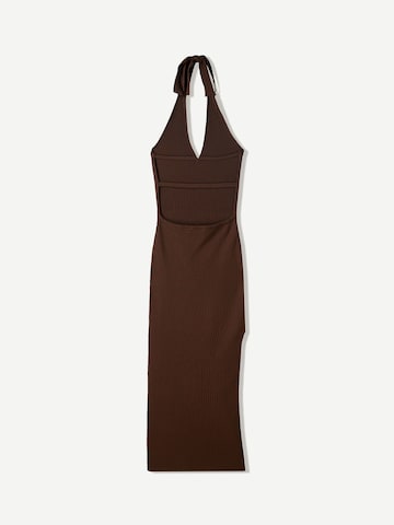 Bershka Kleid in Braun