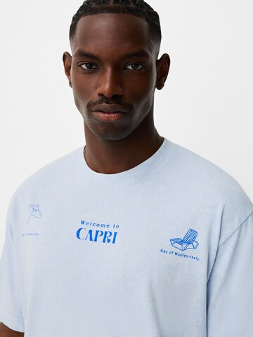 T-Shirt Bershka en bleu