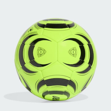 Pallone 'Tiro Club' di ADIDAS PERFORMANCE in verde