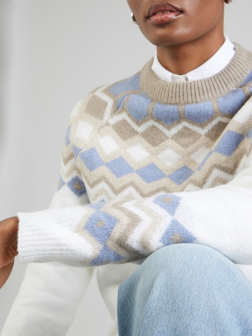 Eight2Nine Svetr – bílá