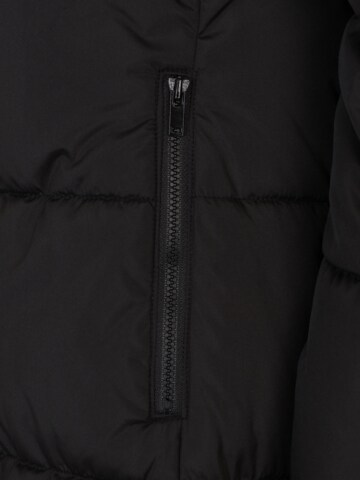 Gap Petite Зимно палто в черно
