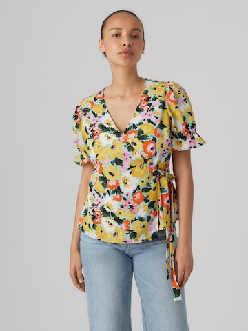 Vero Moda Petite Blouse 'CARY OLIVIA' in Yellow: front