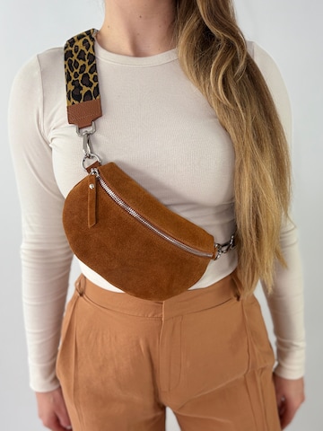 lePelou - Riñonera 'LIVIA small' en marrón