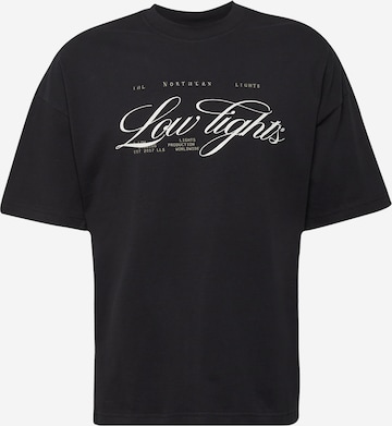 Low Lights Studios T-shirt i svart: framsida