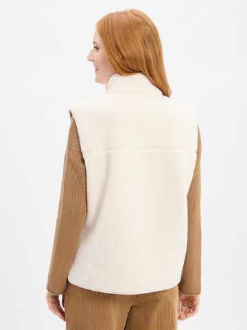 Marie Lund Weste in Weiß