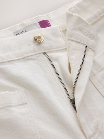 Next Regular Jeans in Wit