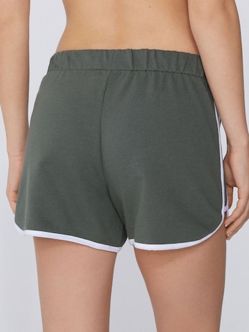 Tezenis Regular Pants in Green