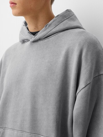 Felpa di Bershka in grigio