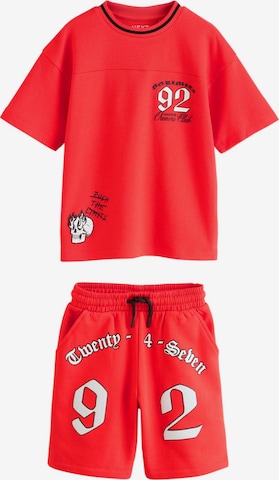 Next Set 'Varsity' in Rot: Vorderseite
