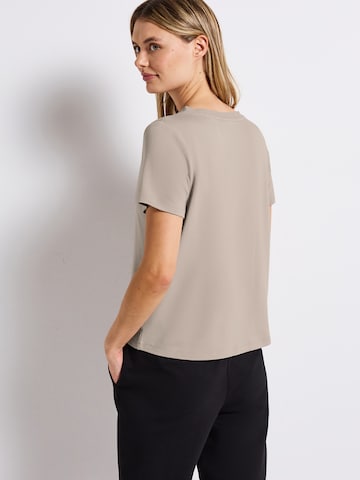 Tricou de la STREET ONE pe bej