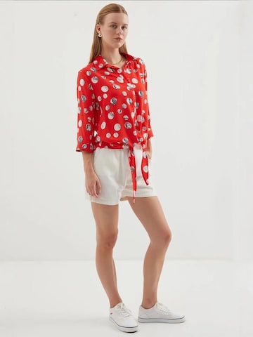 Bigdart Blouse in Red