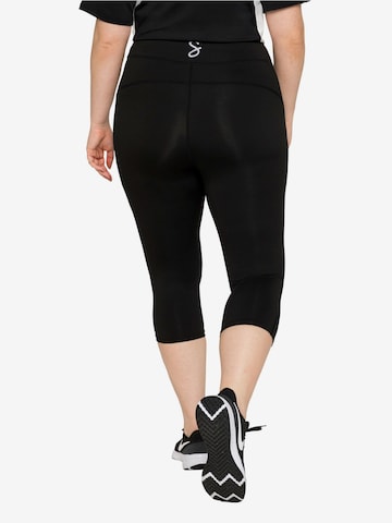 SHEEGO Skinny Workout Pants in Black