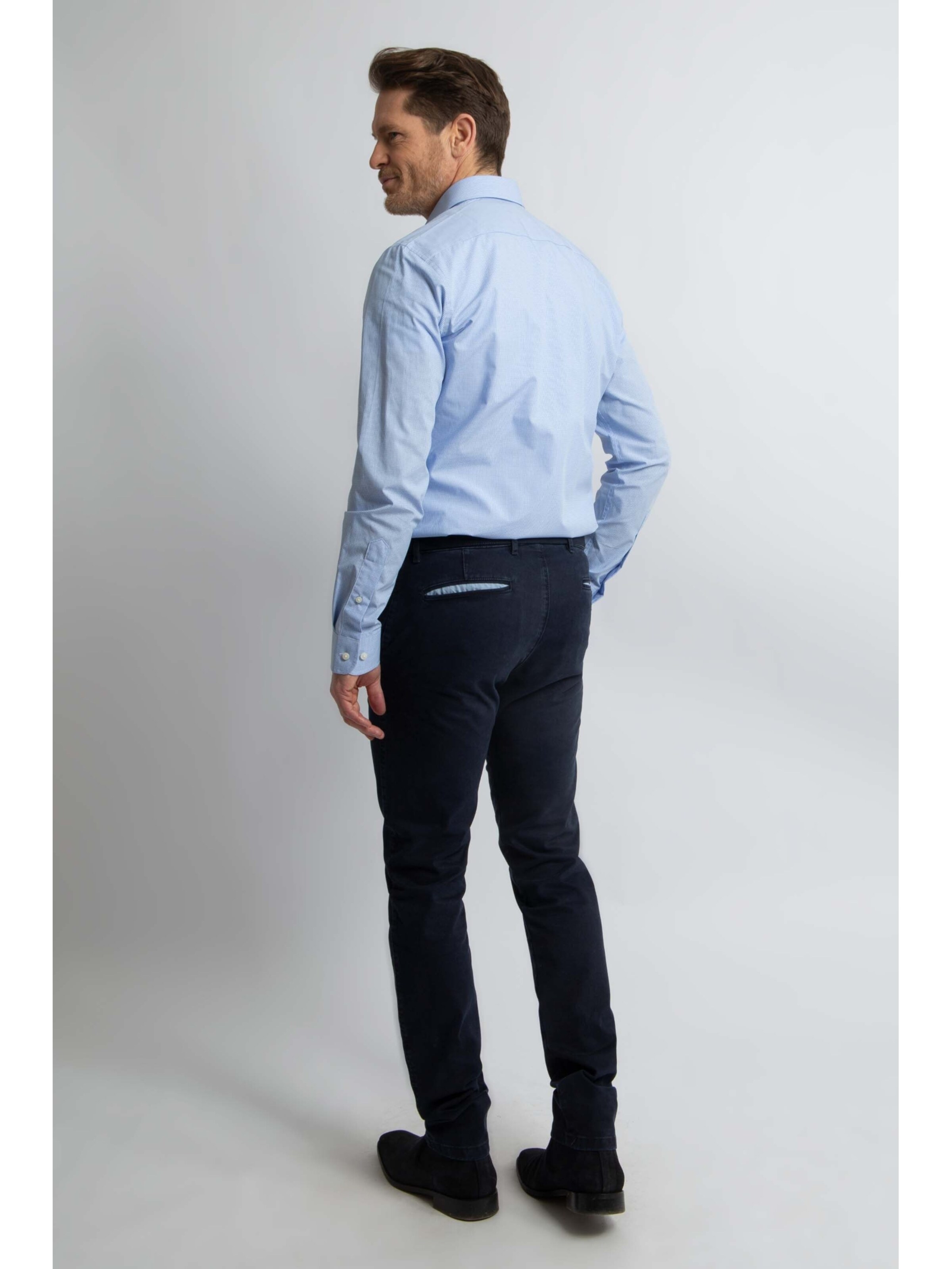 Steppin' out Slim fit Button Up Shirt in Blue