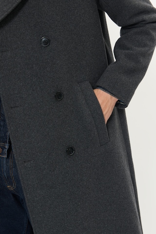 Manteau mi-saison 'Bullmer' Matinique en gris