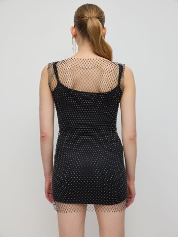 No Matter What Kleid in Schwarz
