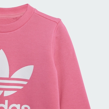 ADIDAS ORIGINALS Regular Tracksuit in Pink