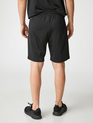 Koton Loosefit Broek in Zwart