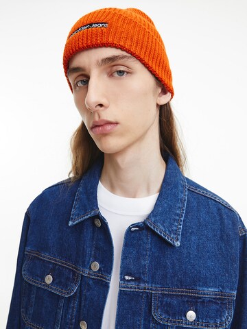 Calvin Klein Jeans Beanie in Orange: front