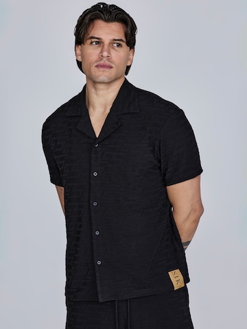 SikSilk Comfort fit Overhemd in Zwart: voorkant