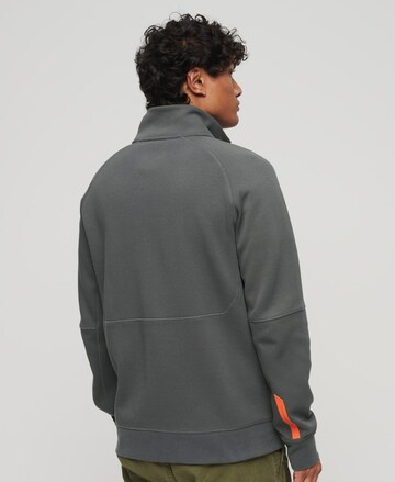 Superdry Zip-Up Hoodie in Grey