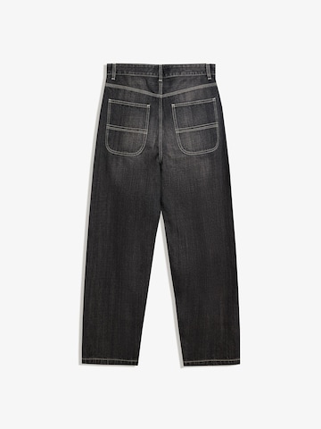 Bershka Baggy Jeans in Zwart