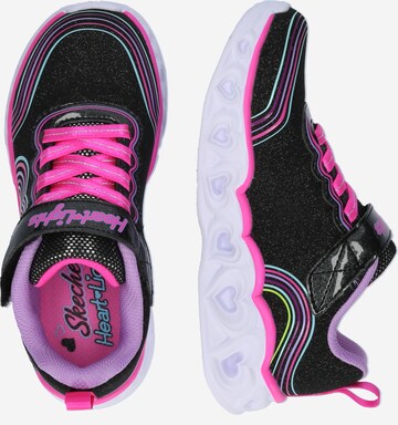 SKECHERS Sneakers 'HEART LIGHTS' in Zwart