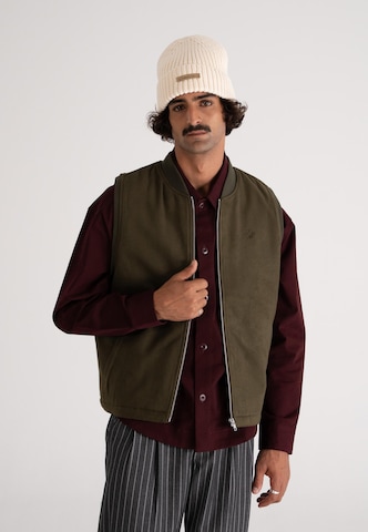 Prohibited Vest 'Scout' in Green: front