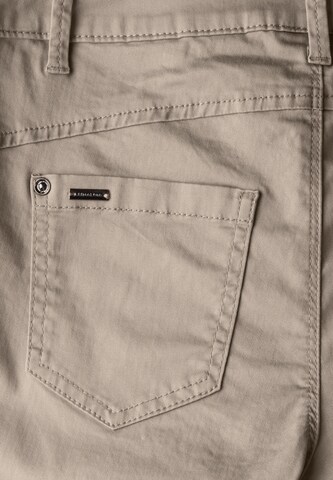 STREET ONE Slim fit Pants 'Bermuda' in Grey