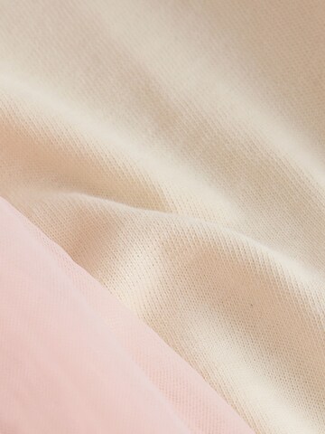 Next Set i beige