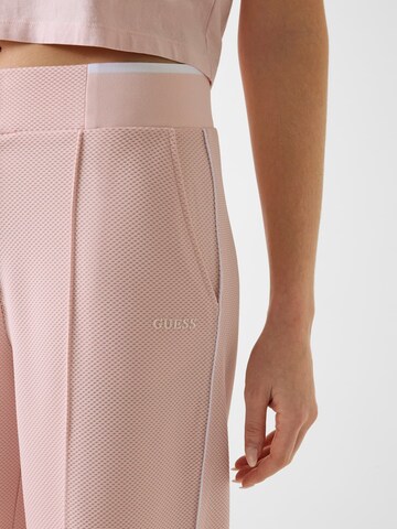 GUESS Wide Leg Hose in Pink