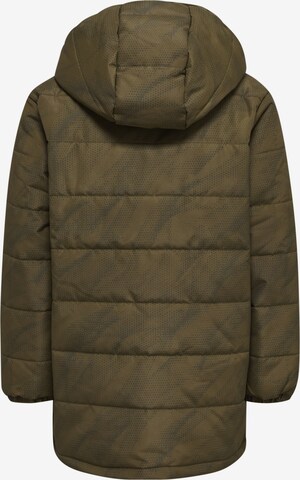 Veste d’hiver Hummel en vert