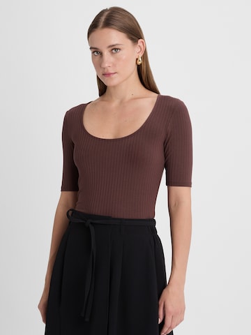 Maglietta 'Julia' di Guido Maria Kretschmer Women in marrone: frontale