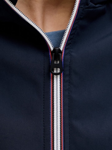 Jack & Jones Junior Between-Season Jacket in Blue