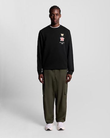 Lyle & Scott Sweatshirt 'Rose and Crown' in Zwart