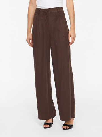 Wide leg Pantaloni con pieghe 'VIChoose' di VILA in marrone: frontale