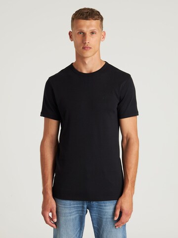 CHASIN' Shirt in Black: front
