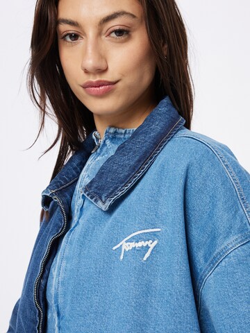 Tommy Jeans Tussenjas in Blauw