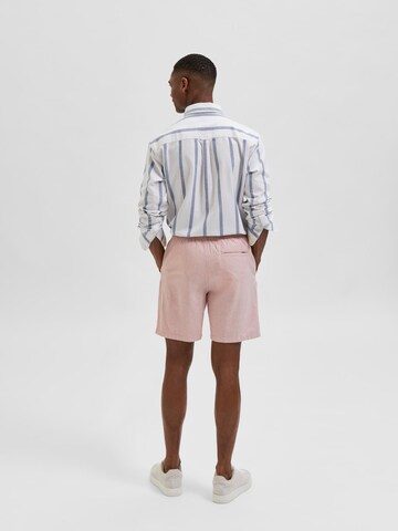 SELECTED HOMME Regular Shorts 'Newton' in Pink