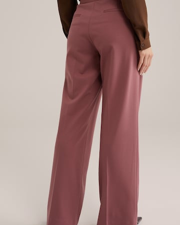 WE Fashion Regular Trousers with creases in Pink